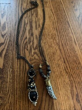 Boho Black and Antique Gold Pendant Necklaces - Women's Fashion Jewelry